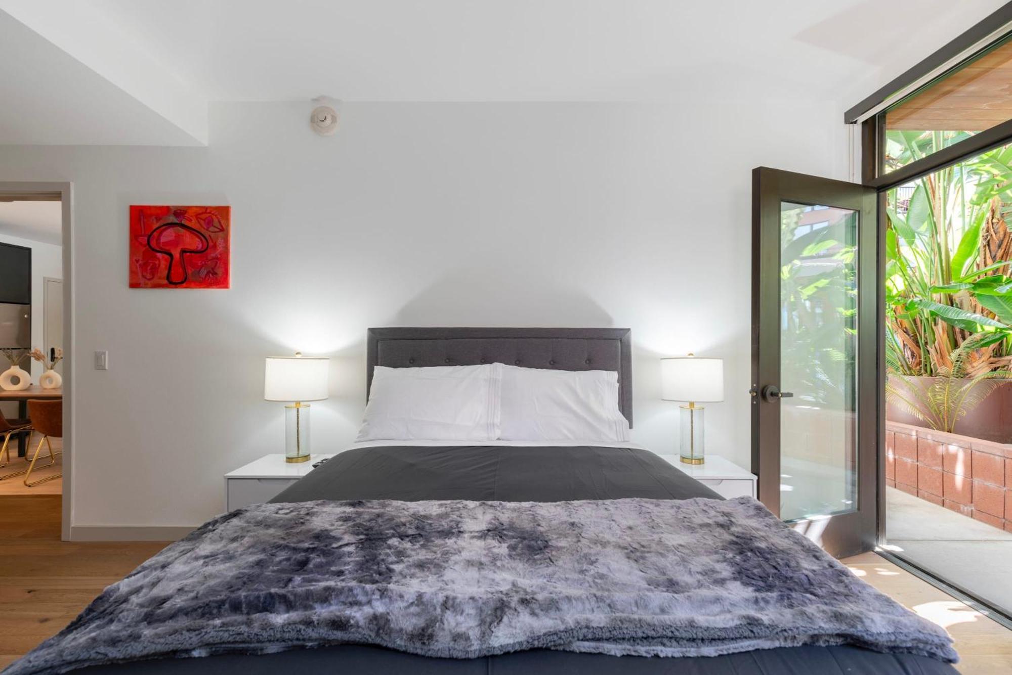 Appartement Hollywood 2 Bedroom La Na *